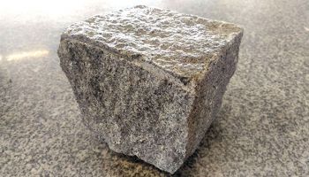 Cobblestone 02