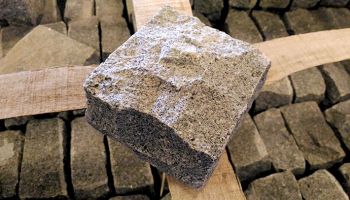 Cobblestone 05